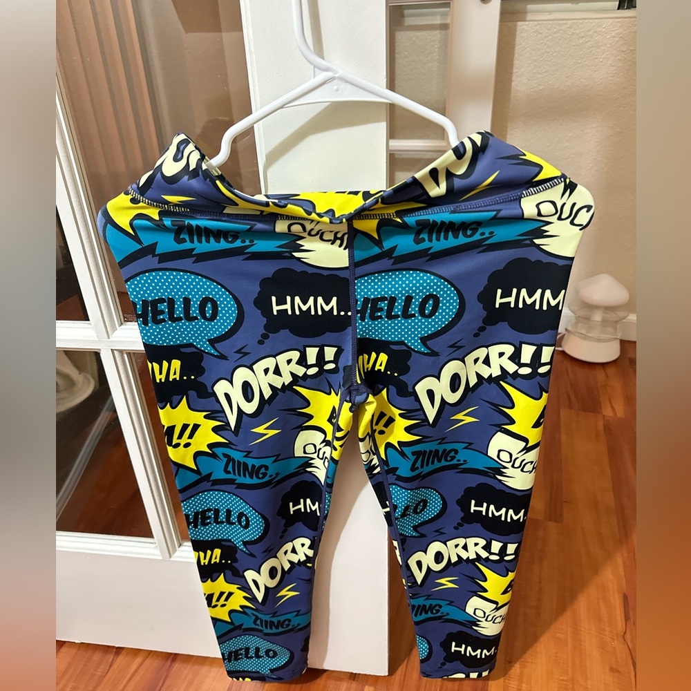 Women’s CVG Comic-Print Leggings - Blue & Yellow